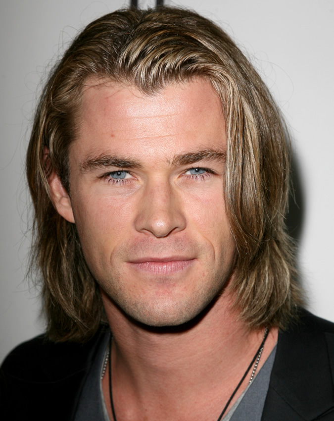 chris hemsworth haircut chris hemsworth long hair style chris hemsworth haircut mib chris hemsworth haircut thor chris hemsworth hair color chris hemsworth blonde hair