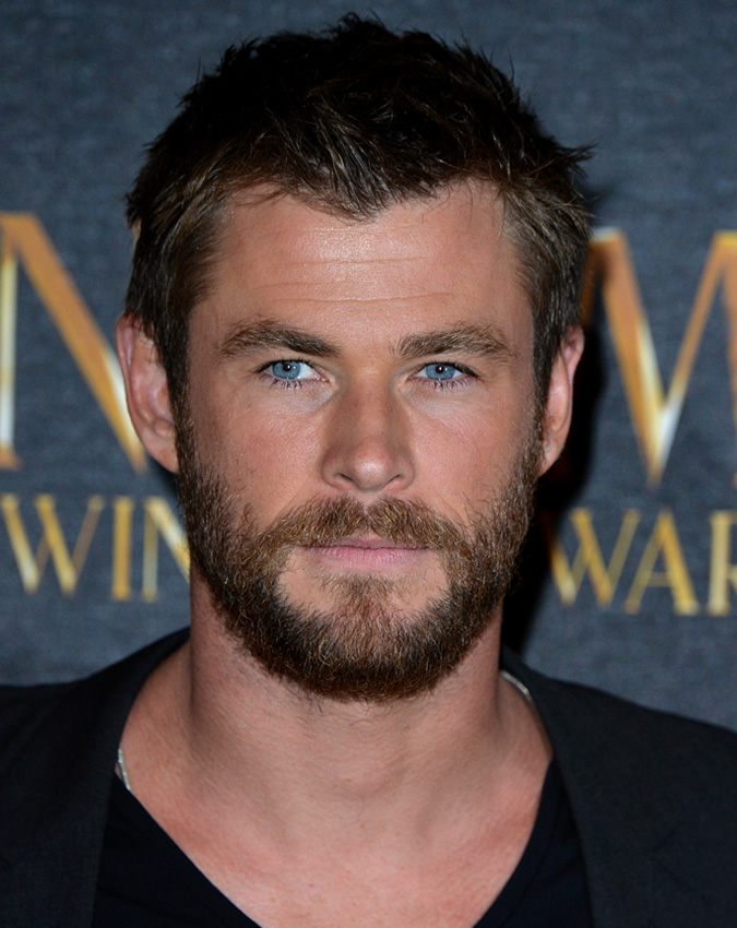 chris hemsworth haircut chris hemsworth long hair style chris hemsworth haircut mib chris hemsworth haircut thor chris hemsworth hair color chris hemsworth blonde hair