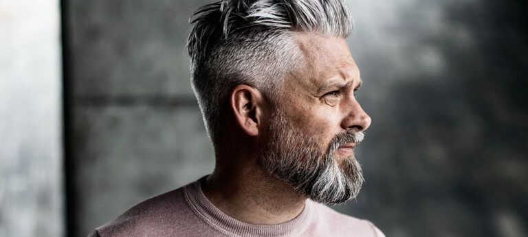 Is Gray Hair Attractive On A Man? Copy Looks Of Male Models With Platinum & Ash Hairstyles (2023)