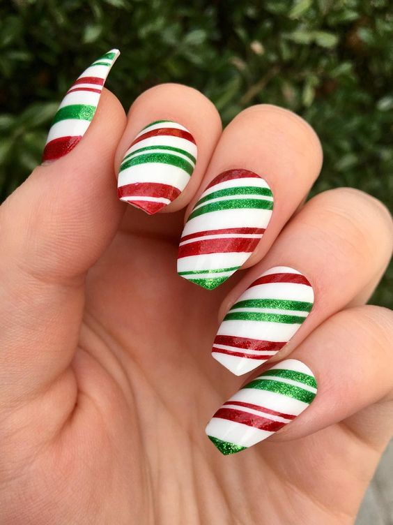 christmas nails acrylic,christmas nails acrylics,christmas acrylic nails,christmas acrylic nails design,cute christmas acrylic nails,christmas acrylic nail ideas,christmas themed acrylic nails,christmas acrylic nails short