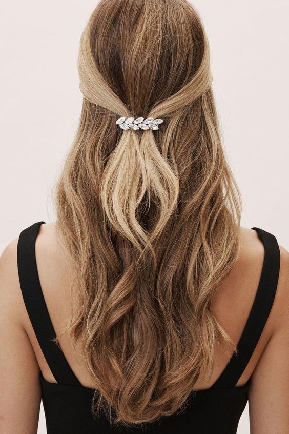 Easy Hairstyles to Do It Yourself For Lazy Girls In 2020 ... (600 x 900 Pixel)