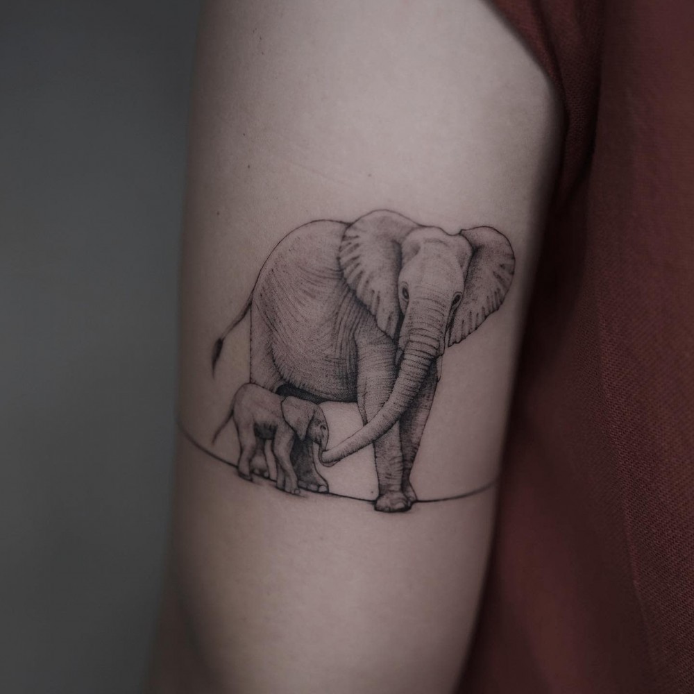 "Do Single Needle Tattoos Last Longer And Hurt Less? Check Out These 63+ Simple Minimalist Design Ideas single needle tattoo designs single needle tattoo ideas minimalist tattoos with meaning delicate minimalist tattoos minimalist tattoo flower minimalist tattoo sleeve minimalist cat tattoo tattoo ideas minimalist family tattoo simplistic tattoo minimal tattoo"