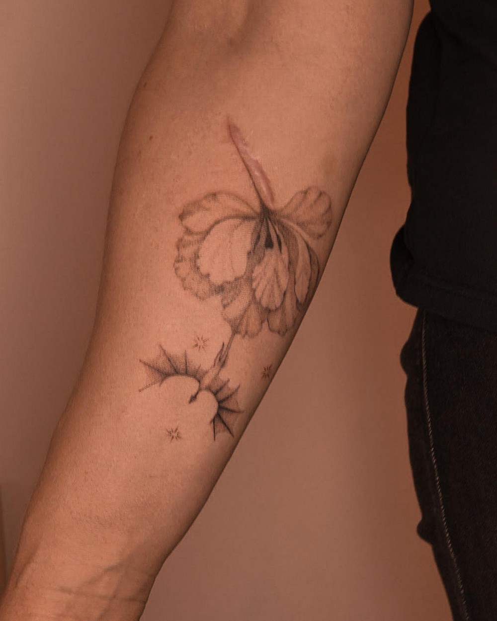 "Do Single Needle Tattoos Last Longer And Hurt Less? Check Out These 63+ Simple Minimalist Design Ideas single needle tattoo designs single needle tattoo ideas minimalist tattoos with meaning delicate minimalist tattoos minimalist tattoo flower minimalist tattoo sleeve minimalist cat tattoo tattoo ideas minimalist family tattoo simplistic tattoo minimal tattoo"