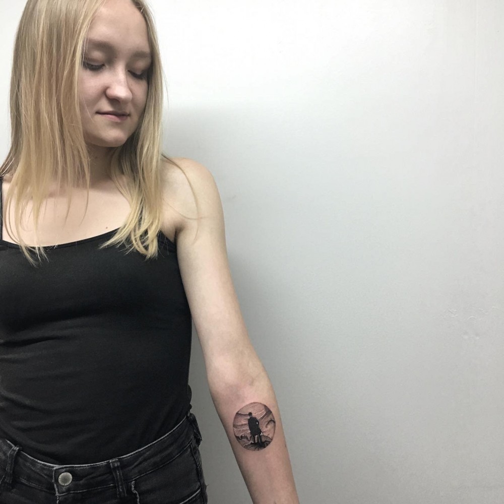 "Do Single Needle Tattoos Last Longer And Hurt Less? Check Out These 63+ Simple Minimalist Design Ideas single needle tattoo designs single needle tattoo ideas minimalist tattoos with meaning delicate minimalist tattoos minimalist tattoo flower minimalist tattoo sleeve minimalist cat tattoo tattoo ideas minimalist family tattoo simplistic tattoo minimal tattoo"