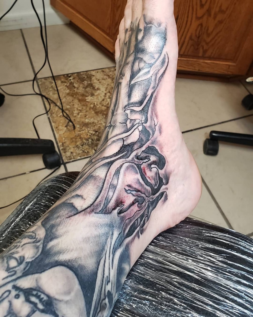 "Wow, Just Wow! 83+ Badass Full Leg Tattoo Ideas For Guys And Females "
