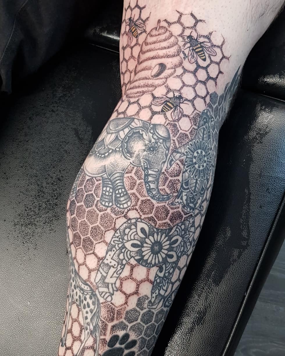 "Wow, Just Wow! 83+ Badass Full Leg Tattoo Ideas For Guys And Females "