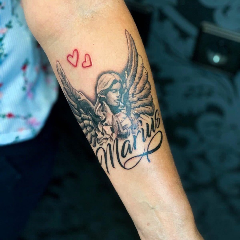 realism-black-grey-angel-wing-tattoo-hermes_tattooart