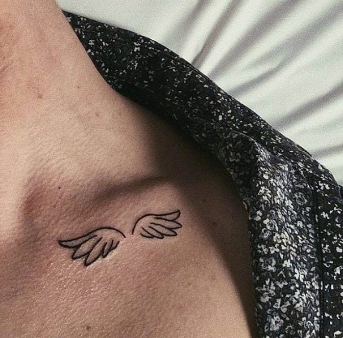 wrist-small-angel-wing-tattoo-cravemyvibess