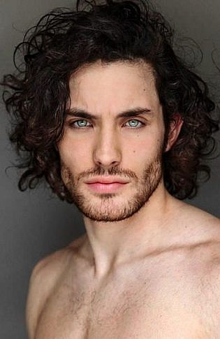 mens curly hairstyles 2023, mens curly hairstyles with beard, type 3 curly hair male hairstyles, long curly hairstyles for men, how to style curly hair men, how to style long curly hair men, medium curly hair men