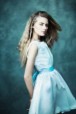 Womens Long Hair, hairstyle, beauty, feminine