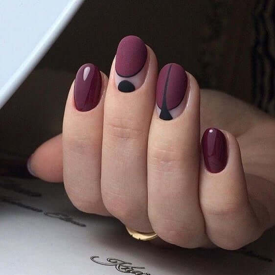 Maroon nails photo