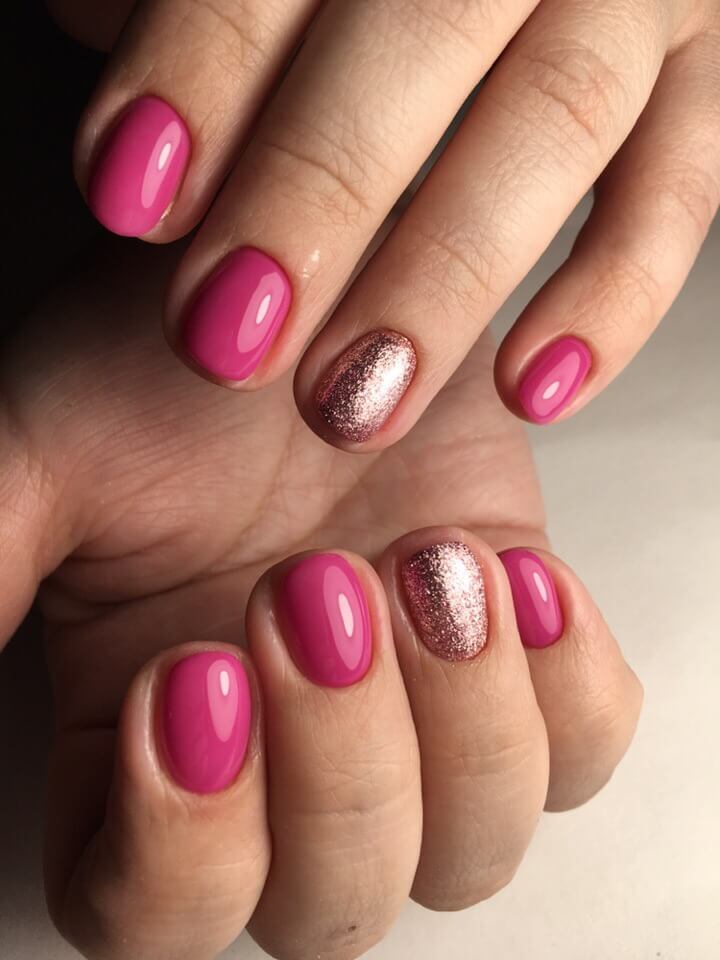 Vivid nails photo