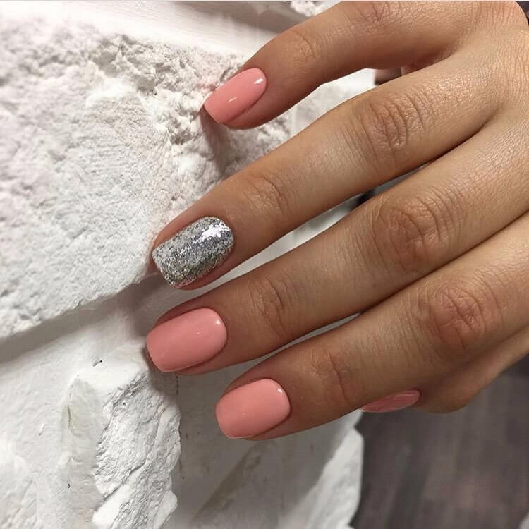 Vivid nails photo