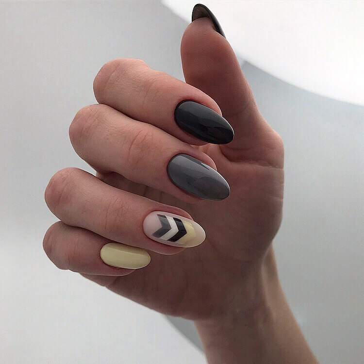 Unusual nails photo