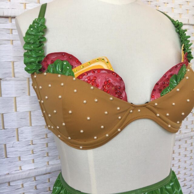 Cheeseburger Lingerie Set Turns You Into a Sexy Cheeseburger