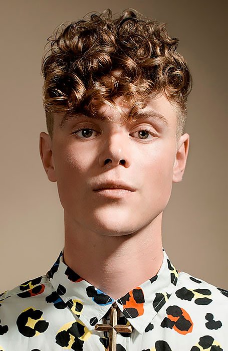 How To Style A Perm Male? 18 Sexy Modern Male Loose And Wavy Undercut ...