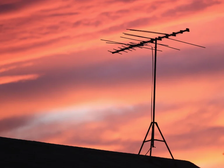 7 Different Types of TV Aerials & Tips for Choosing the Right One