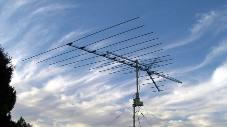 Benefits of a TV Antenna for Rural Areas With Poor TV Reception