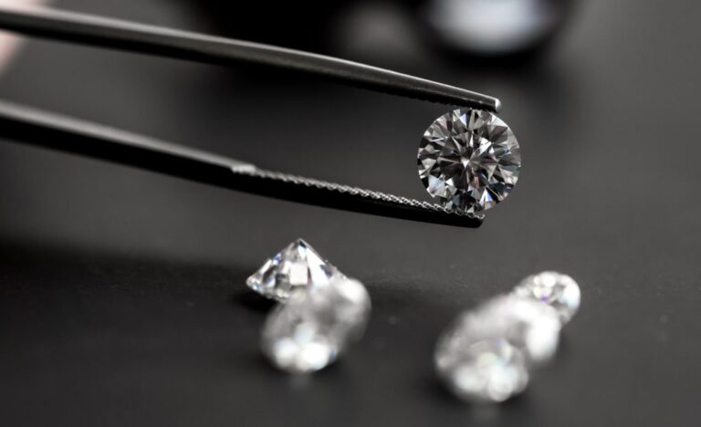 Are Diamonds and Moissanite Appreciate in Value? 5 Things to Know