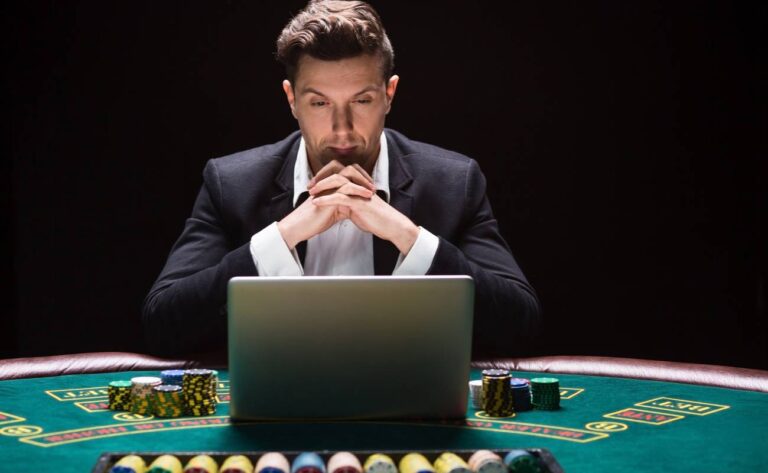 Playing Online Casinos and Taking Risks – What Are the Hazards?